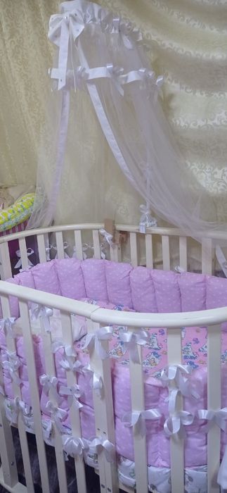 Детская кроватка