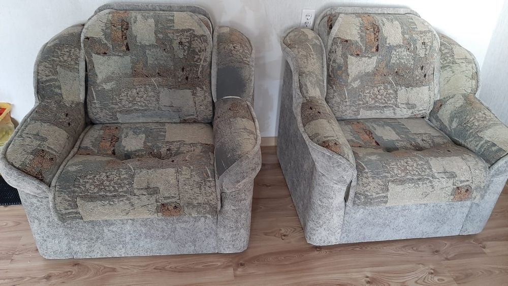 Диван и два кресла