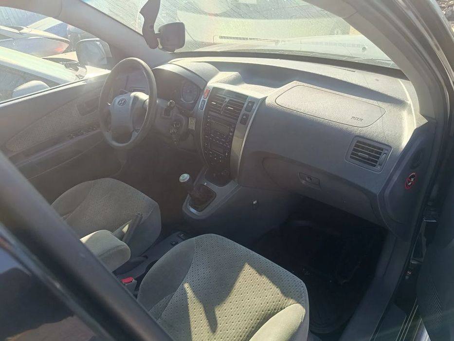 Dezmembrez Hyundai Tucson 2.0d d4ea și 2.0 benzina