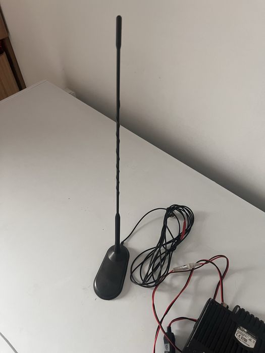 Statie CRT 2000 de 15W + antena President