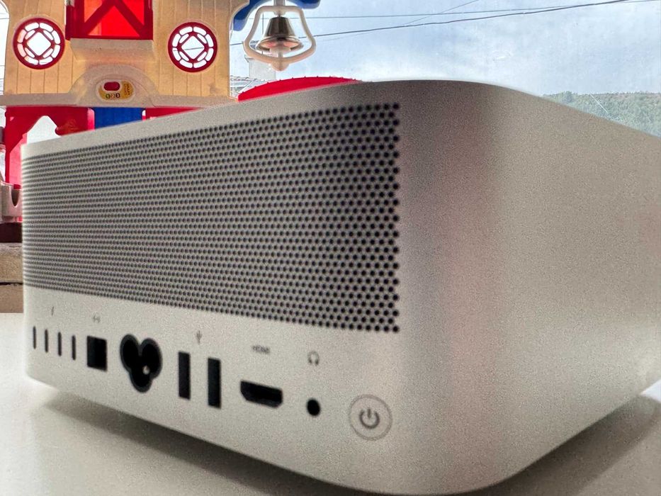 Продава се Mac Studio с M1 Max – 32GB RAM | Отлично състояние