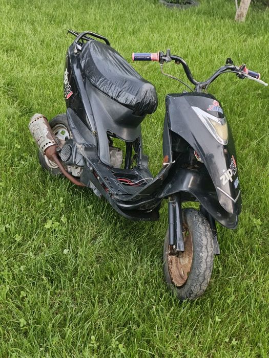 Продам китайский скутер ZIP