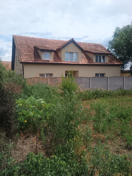 Casa de vanzare in Jebel