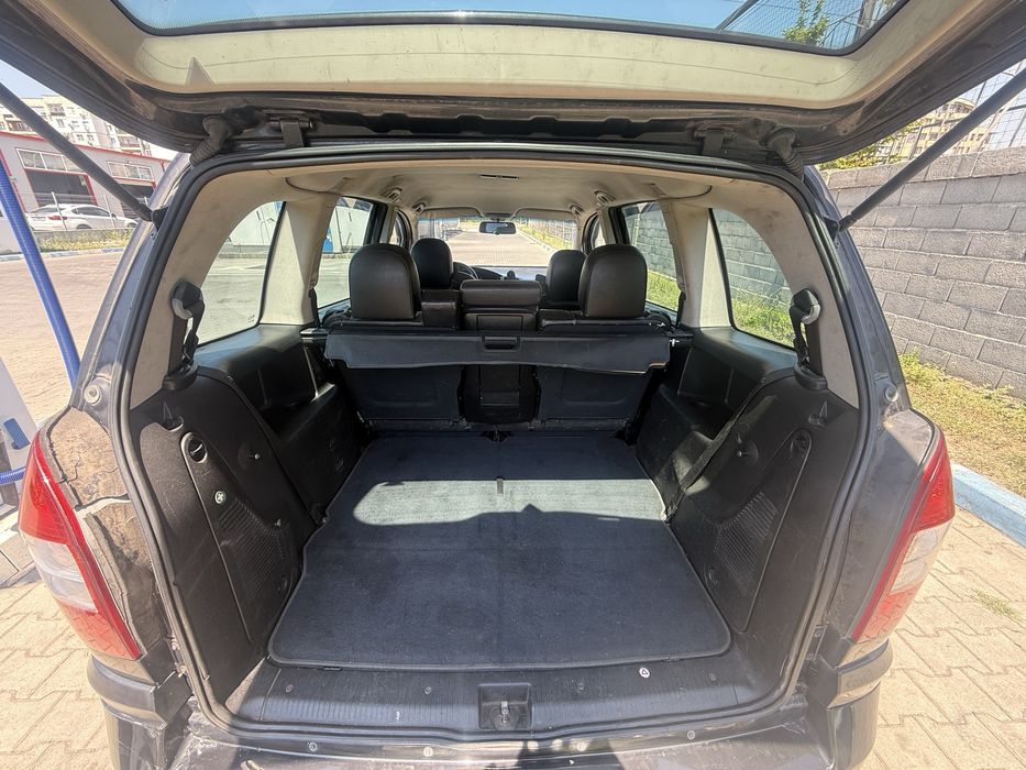 Opel Zafira 2.0 OPC