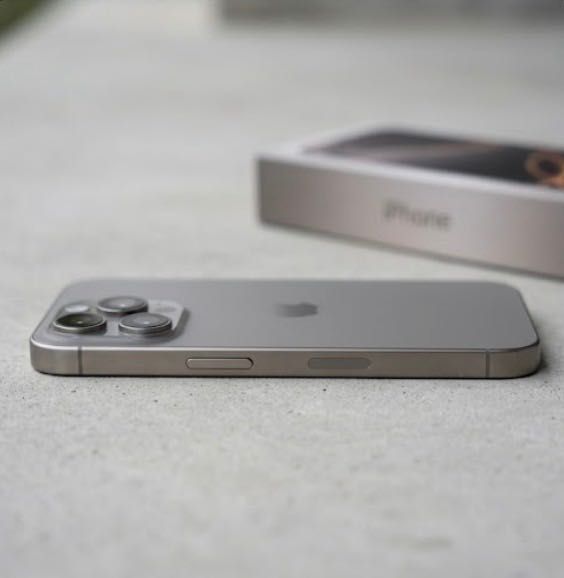 iPhone 16 Pro 512GB – Като нов + 2 ГОДИНИ ГАРАНЦИЯ“