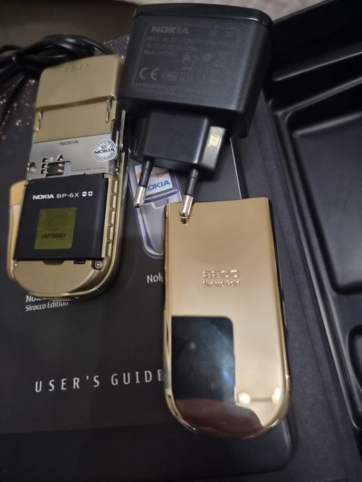 Nokia 8800 Sirocco Edition Gold