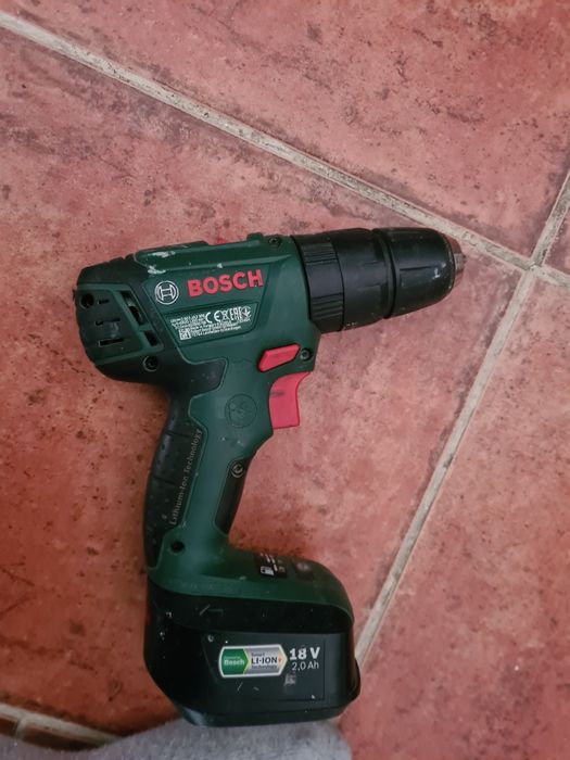 Oferta Makita, Bosch și Titan bormașini