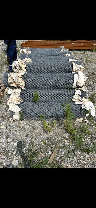 рулоны сетки рабицы