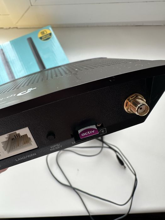 Wi-Fi роутер TP-LINK TL-MR100