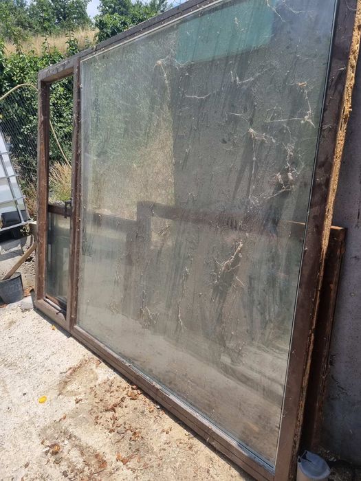 Дървена дограма + дървени интериорни врати