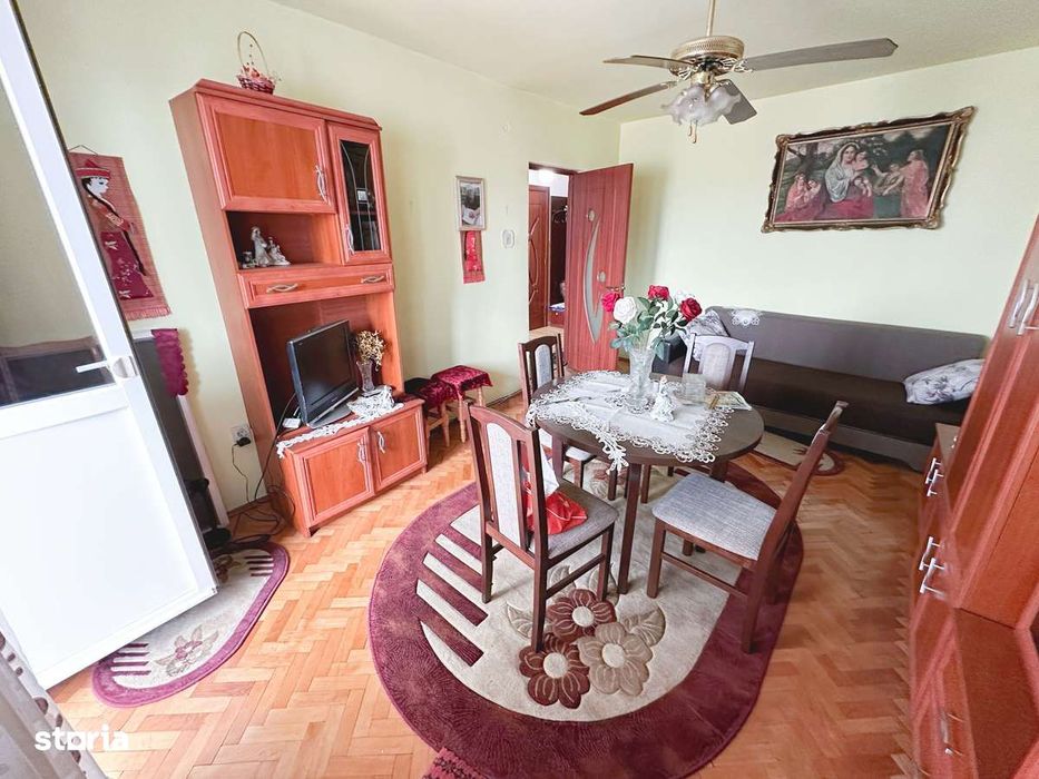 Apartament de vanzare 3 camere Pacii Tarnaveni