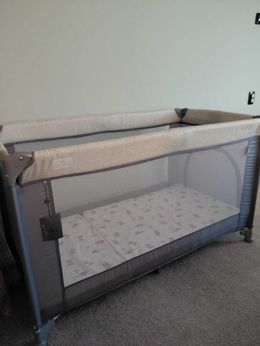 Бебешка кошара на 2 нива Lorelli - Torino, Grey striped elements