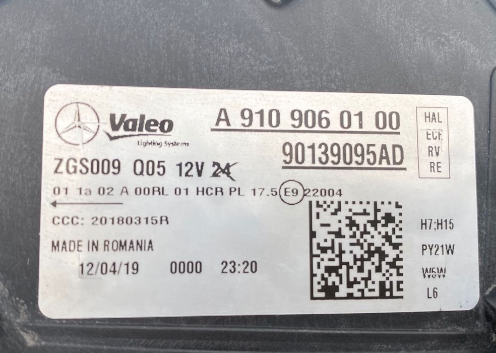 Фар far десен фарове за Мерцедес Спринтер Mercedes Sprinter