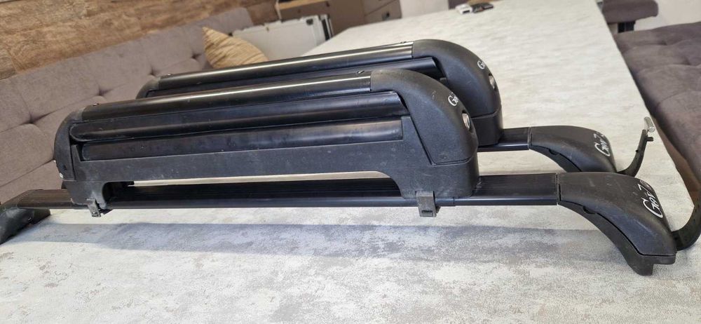 Багажник за ски GEV SHERPA 5 BLACK в комплект с Напречни Греди GEV 7