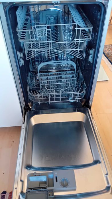 Съдомиялна машинна