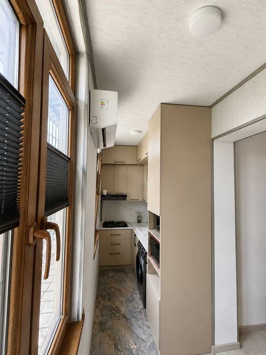 Авиазолар-2 (Кадышева)  | 2в3 /3/4 | 54 м² | Новый ремонт | Ипотека
