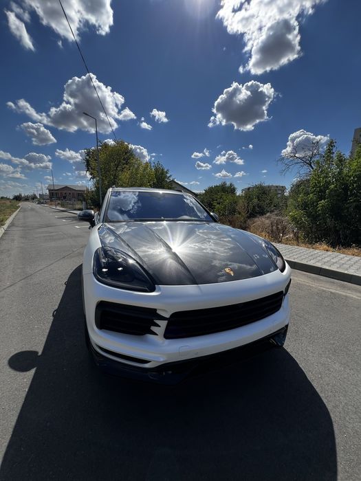 PORSCHE Cayenne 2019 — imagine 2