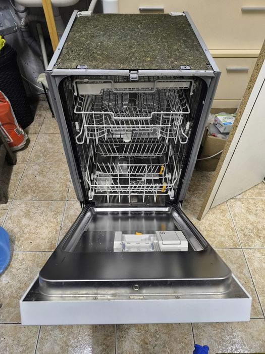 Съдомиялна Miele G 6700 SCU - на 45см.