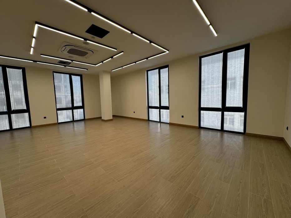 Аренда Офиса 30м² до 142м² в БИЗНЕС ЦЕНТРЕ Яккасарайском районе