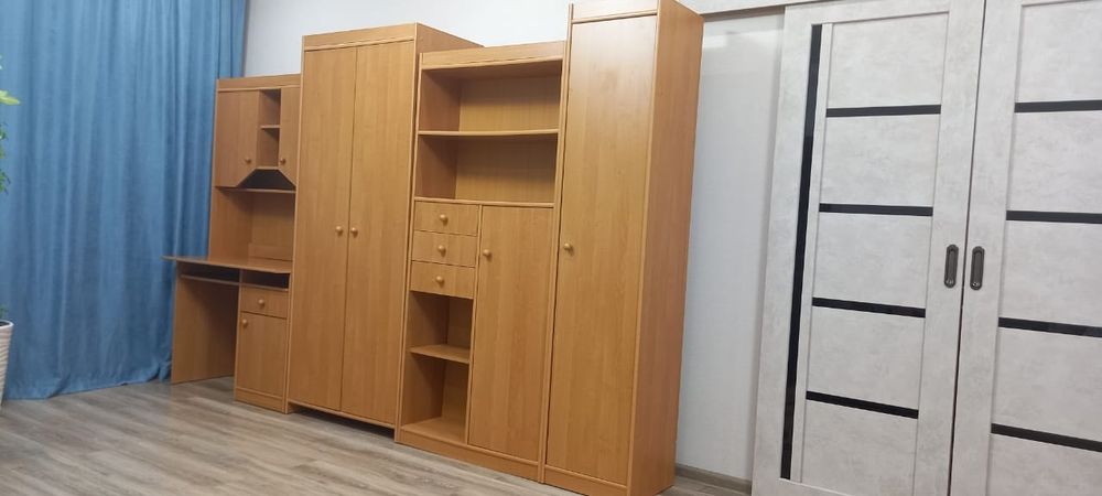 Детская стенка в хорошем состоянии