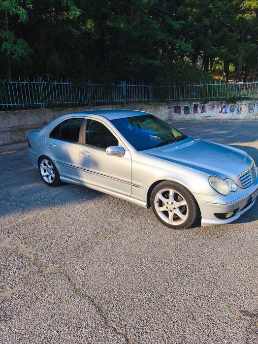 Мерцедес w 203  на части