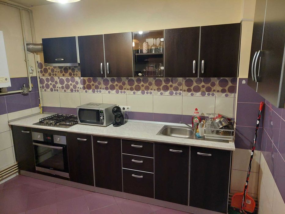 Inchiriez apartament 2 camere