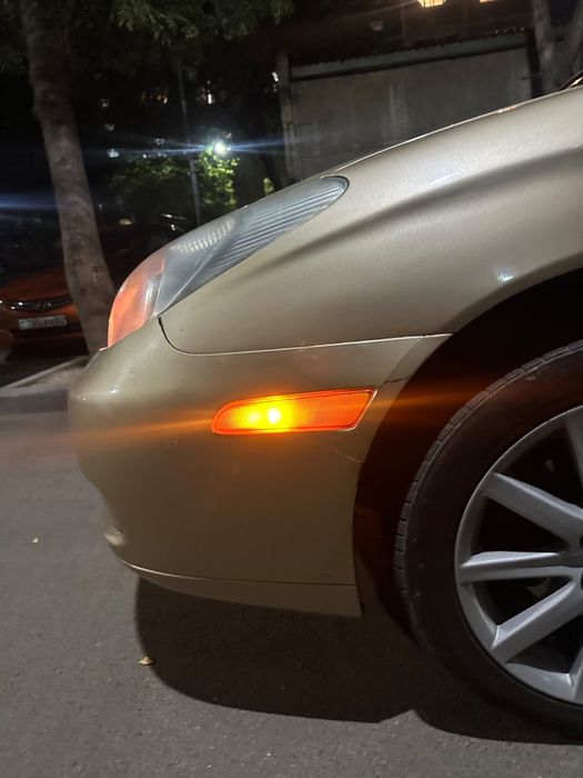 Бампер на Lexus es300