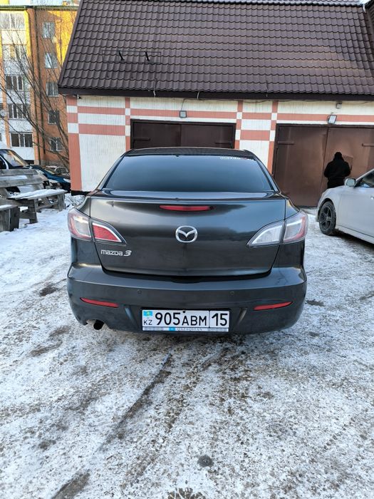 Мазда 3 2012 года. Срочно.