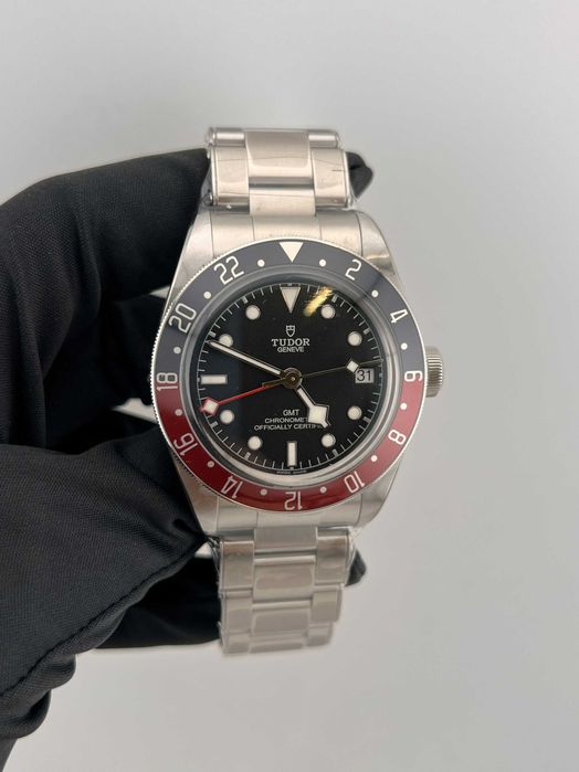 Наручные часы TUDOR Black Bay