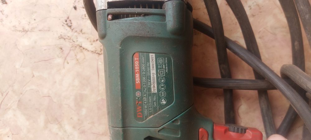 Продам дрель шуроповерт