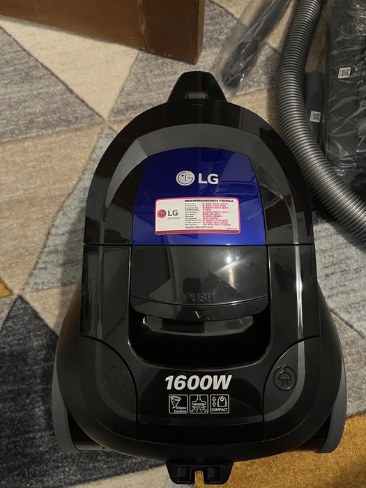 Продается новый пылесос LG
