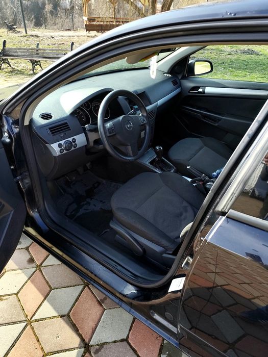 OPEL ASTRA H 1.6 benzina