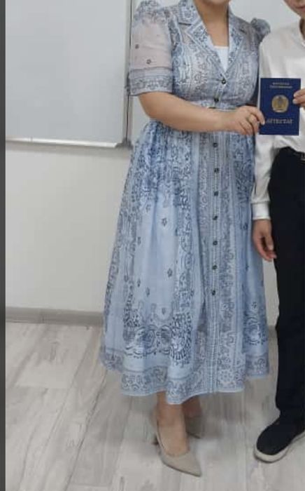 Көйлек сатылады.