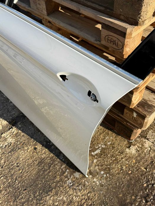 Usa stanga fata BMW seria 5 F10 F11