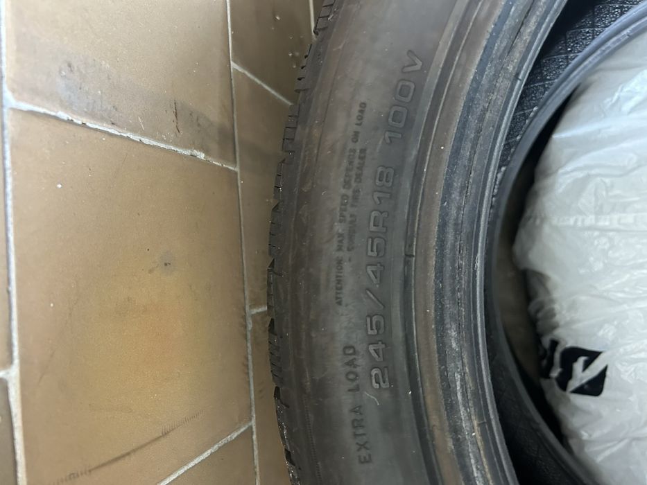 Good Year Зимни гуми 245 / 45 R18 Дот 2024