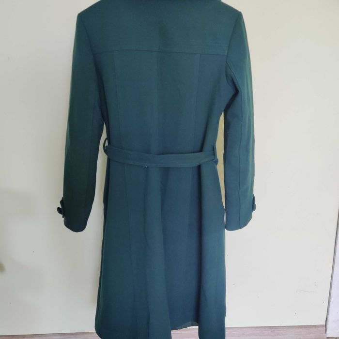 Зелено зимно палто Л размер