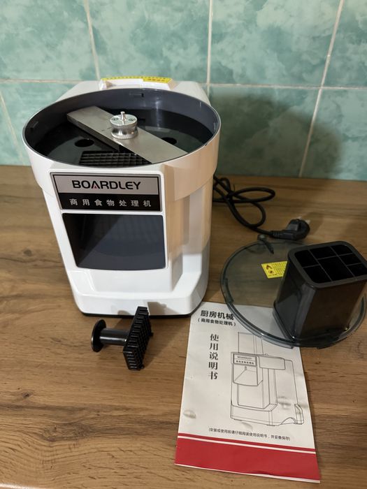 Электрический измельчитель