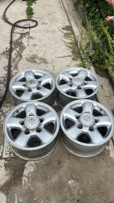 Toyota титанка r17 диски