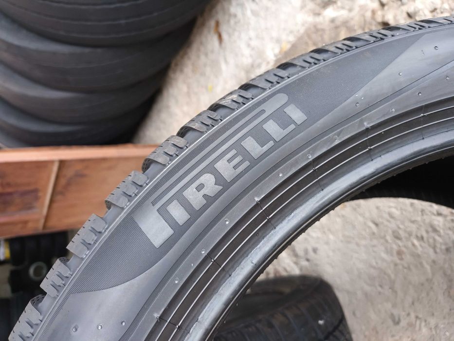 2 Нови зимни гуми 275/40 R21 Pirelli Scorpion Winter 2 107V XL борд