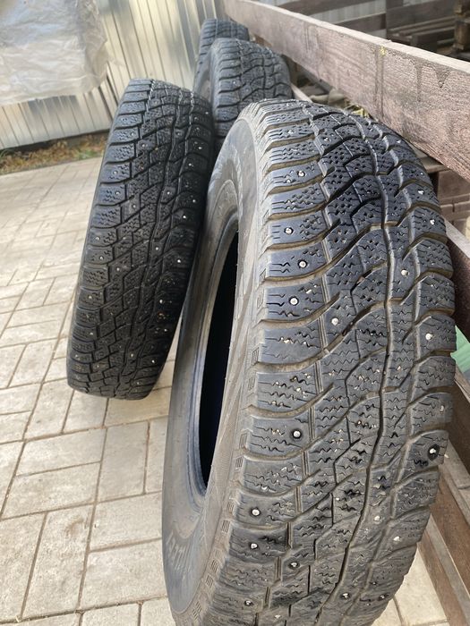 Продам резину Viatti Bosco