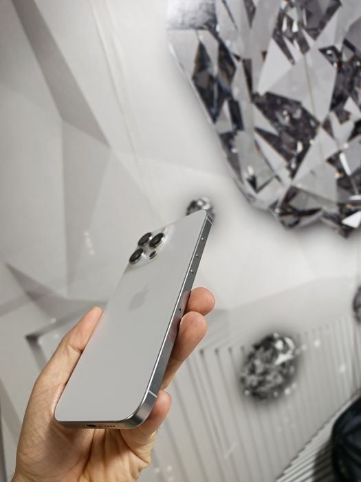 iPhone 16 Pro Max Silver Ca Nou 256GB totul original liber retea.