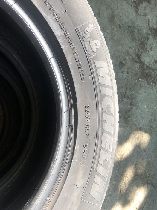 225/60/17 Michelin летни