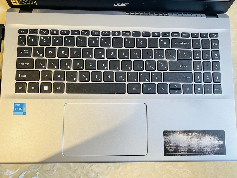 Продам ноутбук Acer Aspire 3