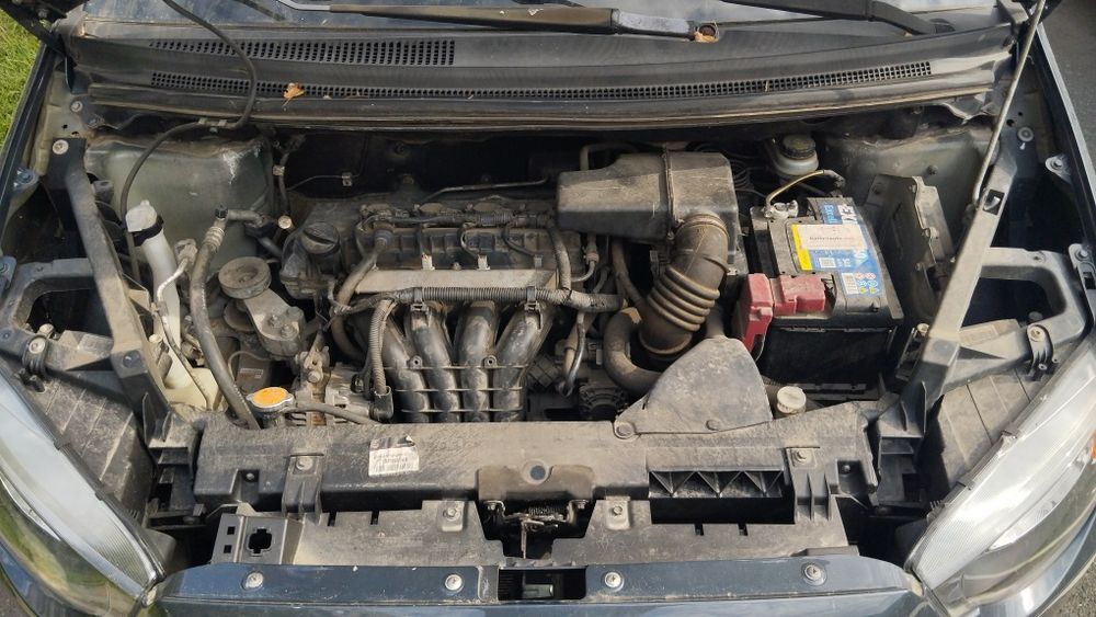 Mitsubishi Colt 1.3i 67800 km singurul proprietar