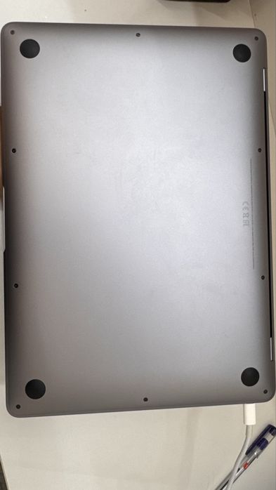 Продам Apple Macbook air m1
