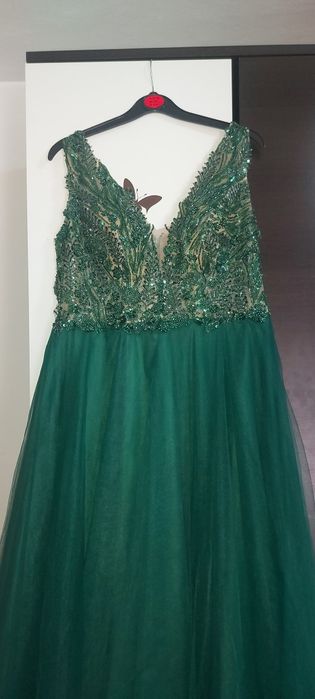 Vând rochie de seara deosebita