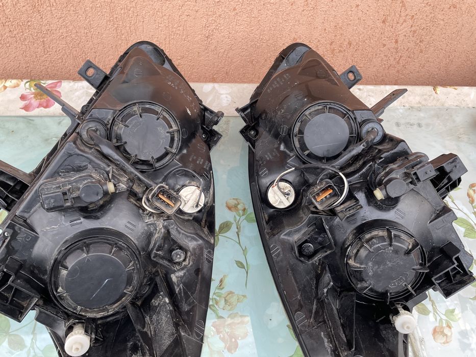 Vand faruri renault koleos 2010