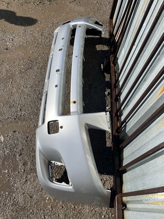 Предна броня за Toyota Rav 4 2008год.