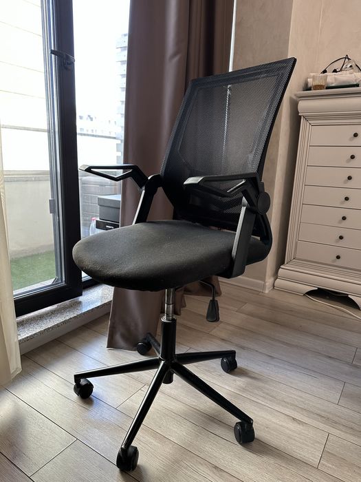 Scaun de birou ASPERUP negru