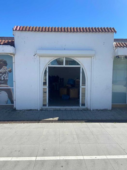 Spații comerciale 30-35mp, Faleza Cazino Mamaia, KM 0, Vad EXCEPȚIONAL